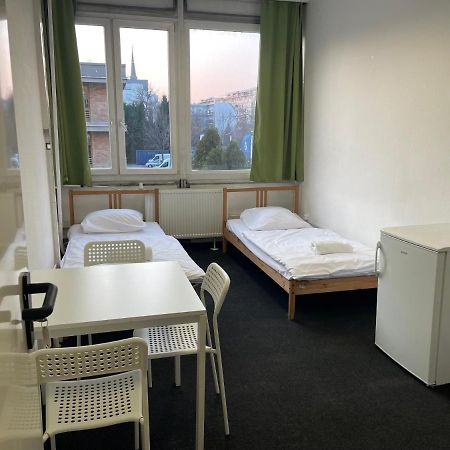 The College Group Hostel ブダペスト エクステリア 写真