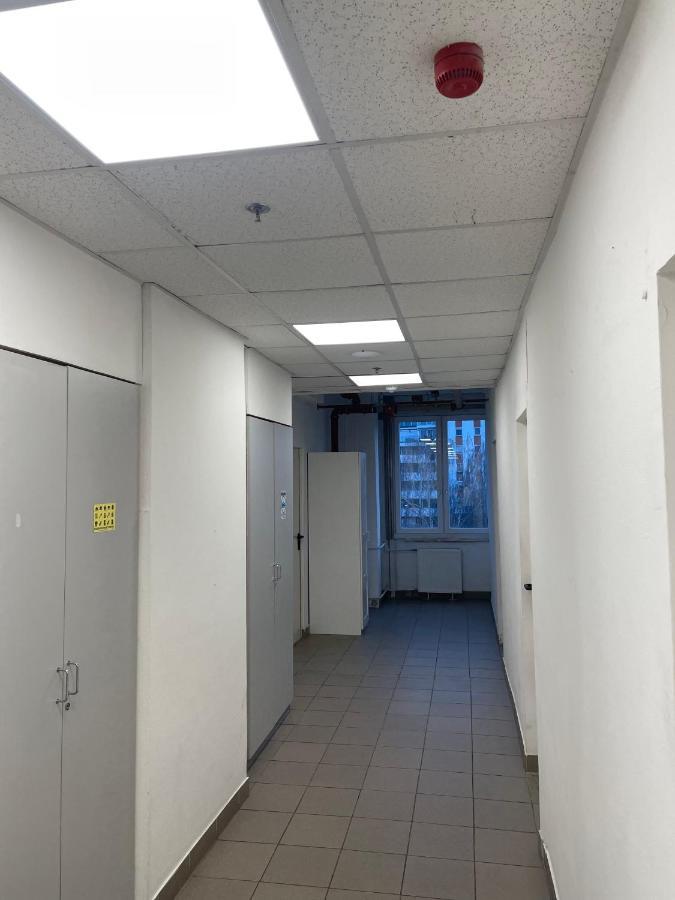 The College Group Hostel ブダペスト エクステリア 写真